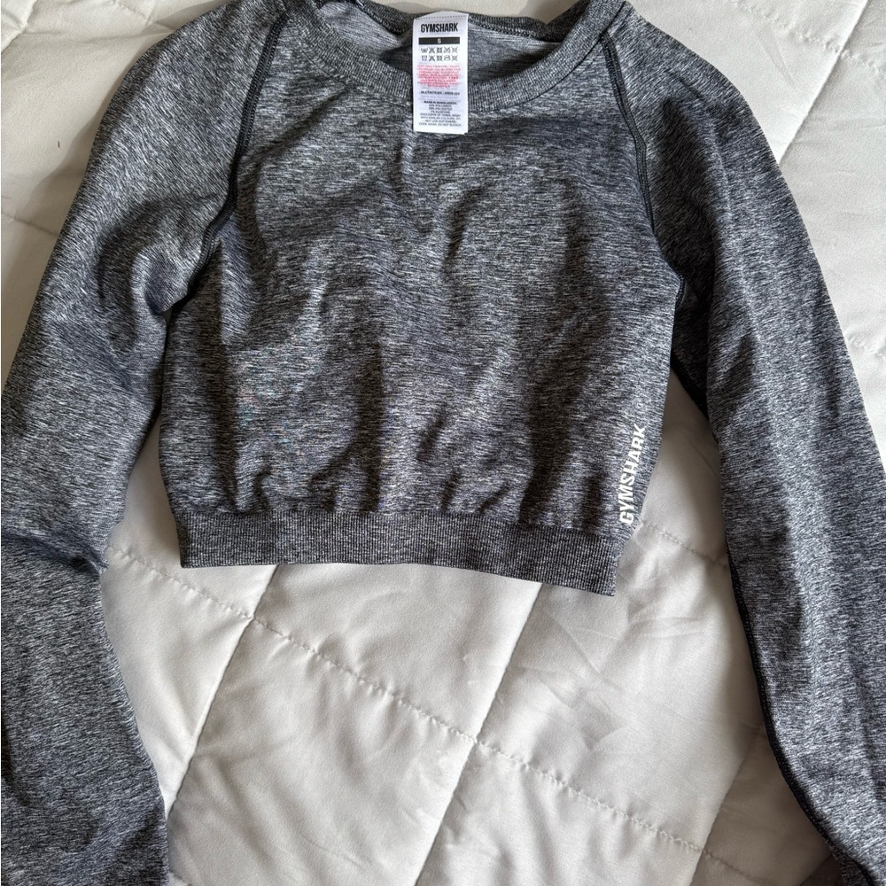 Gymshark Gray Cropped Long Sleeve